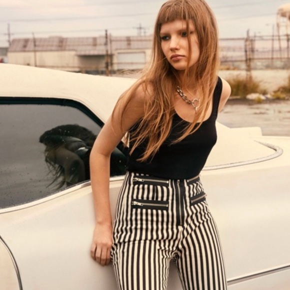 ❌SOLD❌ Reformation Pistol Pant - Picture 2 of 8